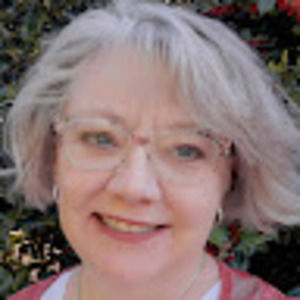 Meet your Posher, Niki davis